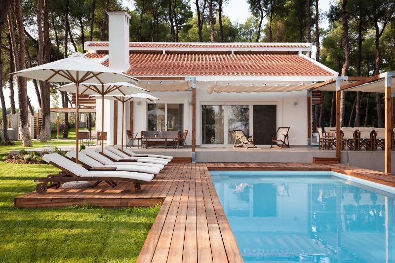 The White Villa At Sani Sani  Dış mekan fotoğraf