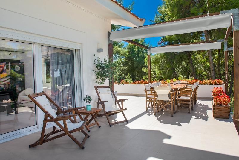 The White Villa At Sani Sani  Dış mekan fotoğraf