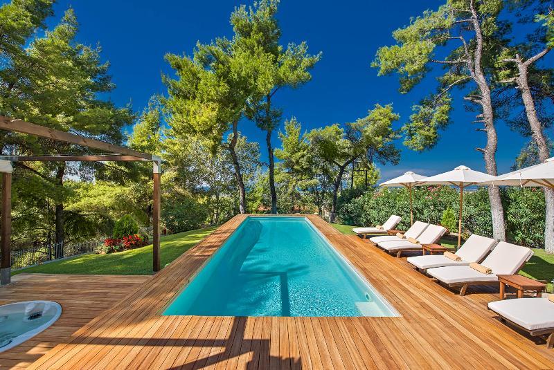The White Villa At Sani Sani  Dış mekan fotoğraf